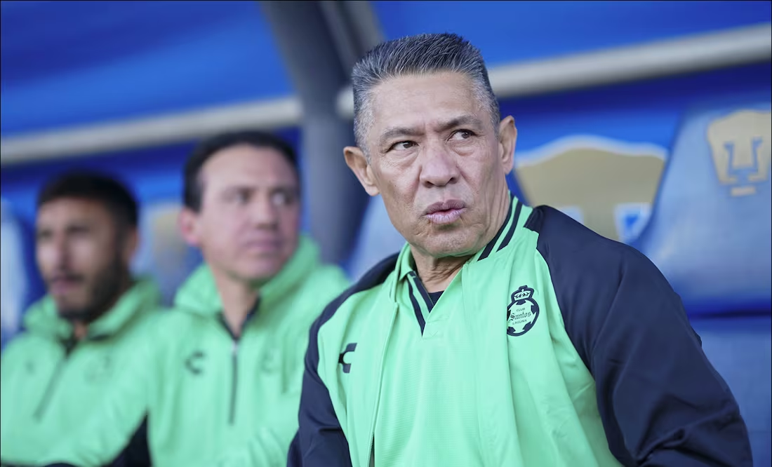 Reportan la renuncia de Nacho Ambriz a Santos Laguna