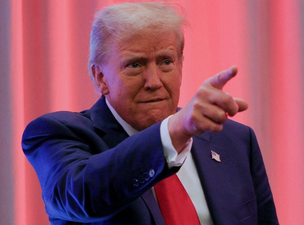 Fiscales aceptan retrasar condena de Trump por caso Stormy Daniels… pero no desestimarla