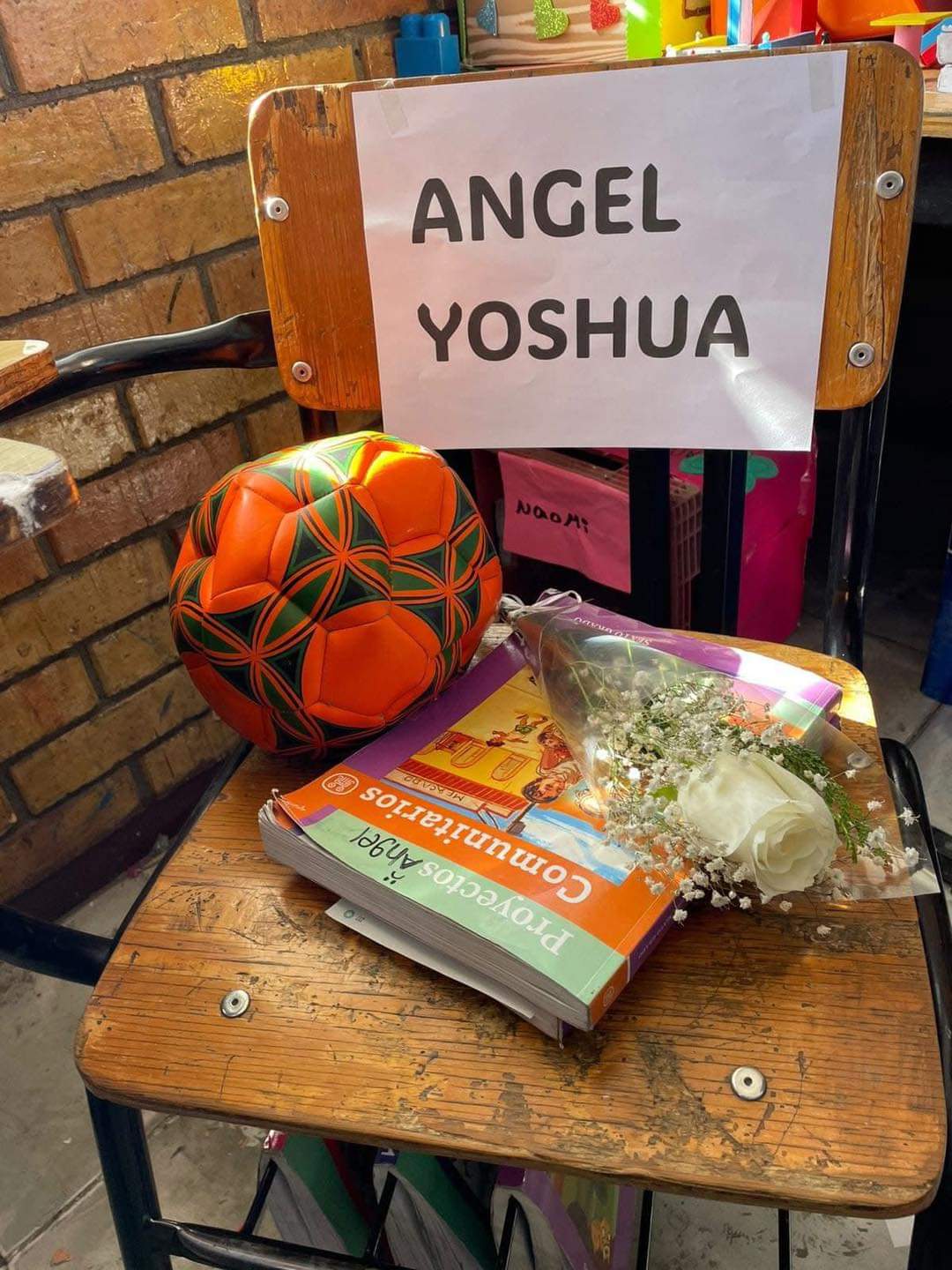 La escuela era el refugio de Joshua