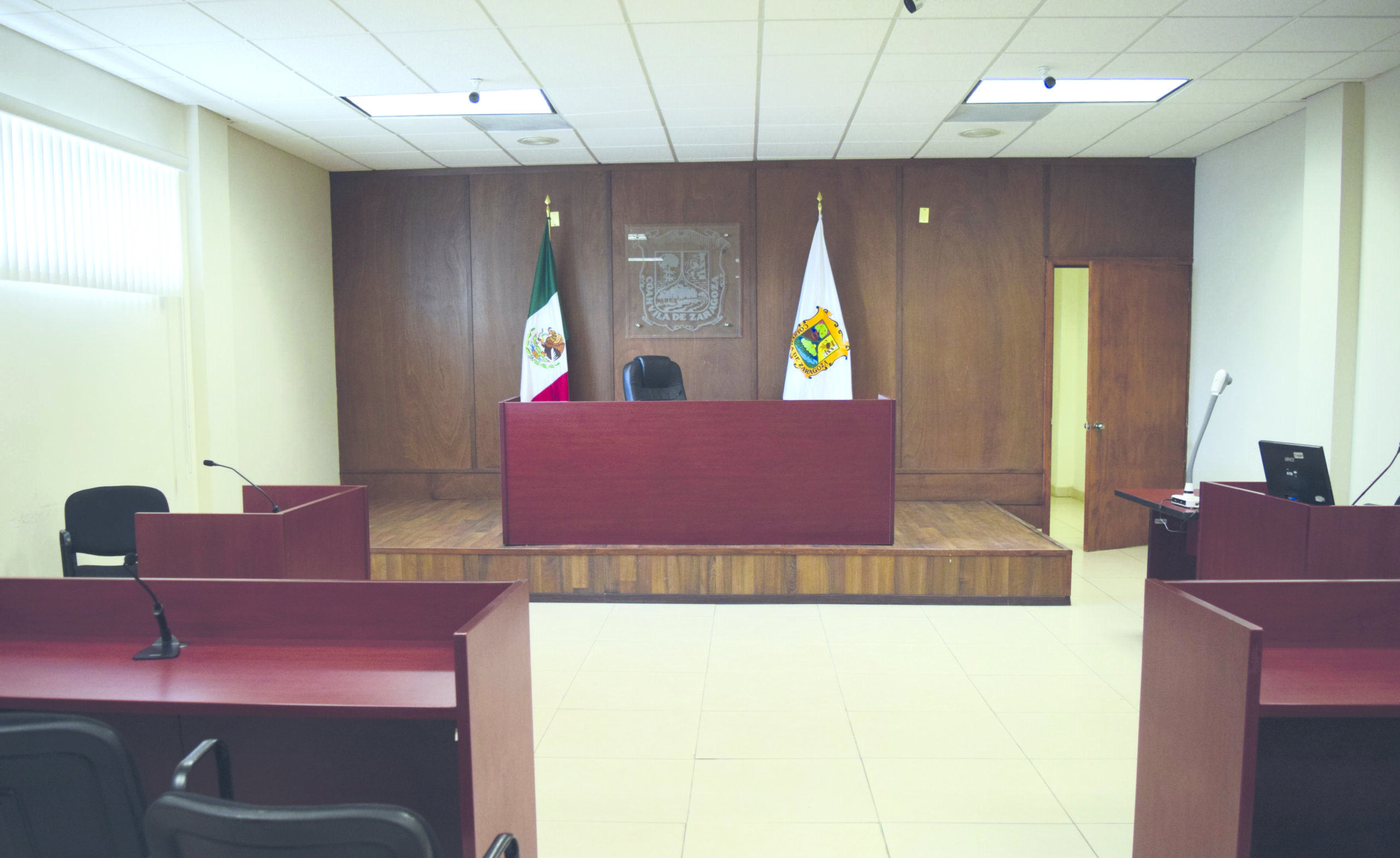 Vació casa con engaños; alargan juicio para 2025
