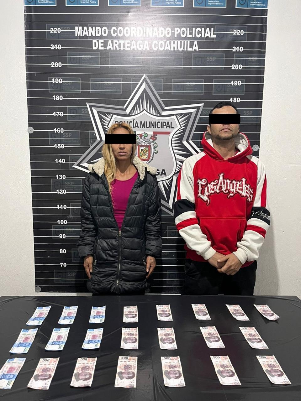 Detienen a pareja de falsificadores