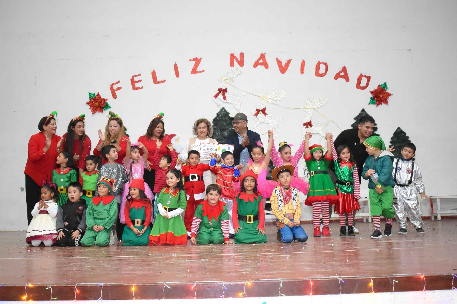 Gran Éxito del Concurso de Bailes Navideños 2024