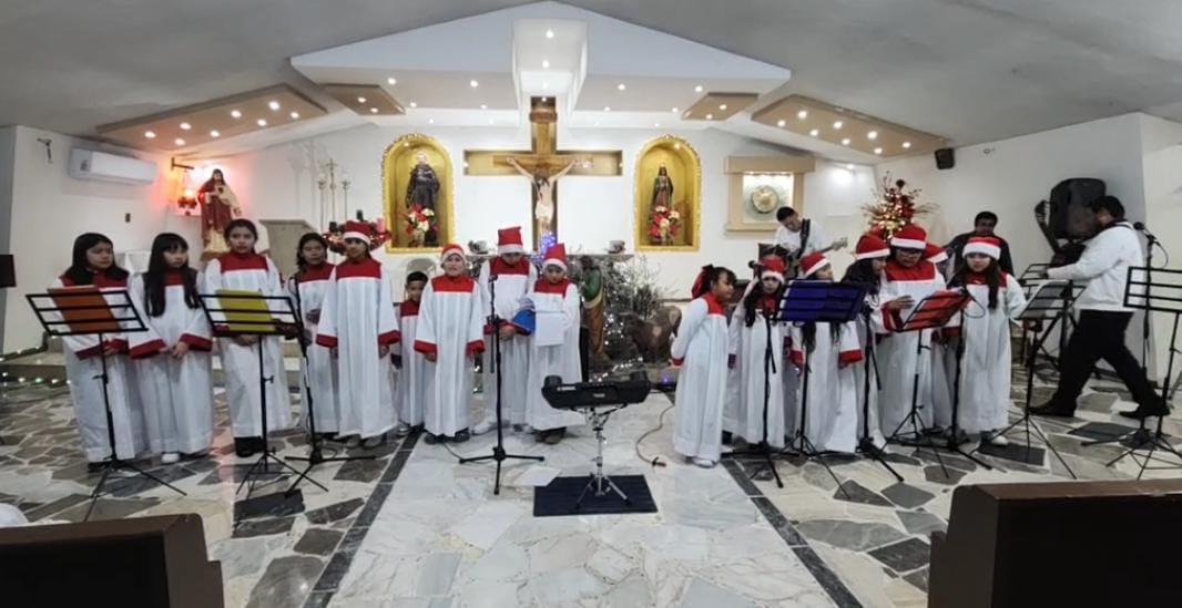 Cantan la Navidad