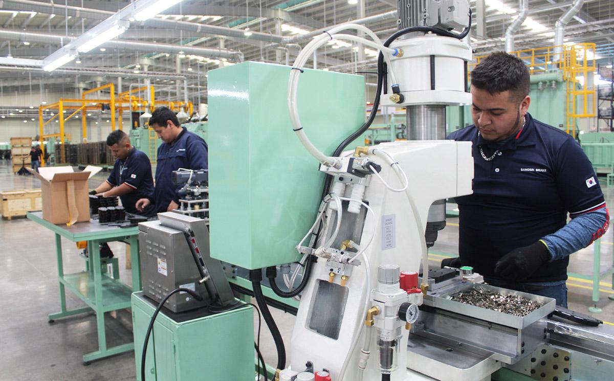 Califica Fitch & Ratings a Coahuila como Estable A-