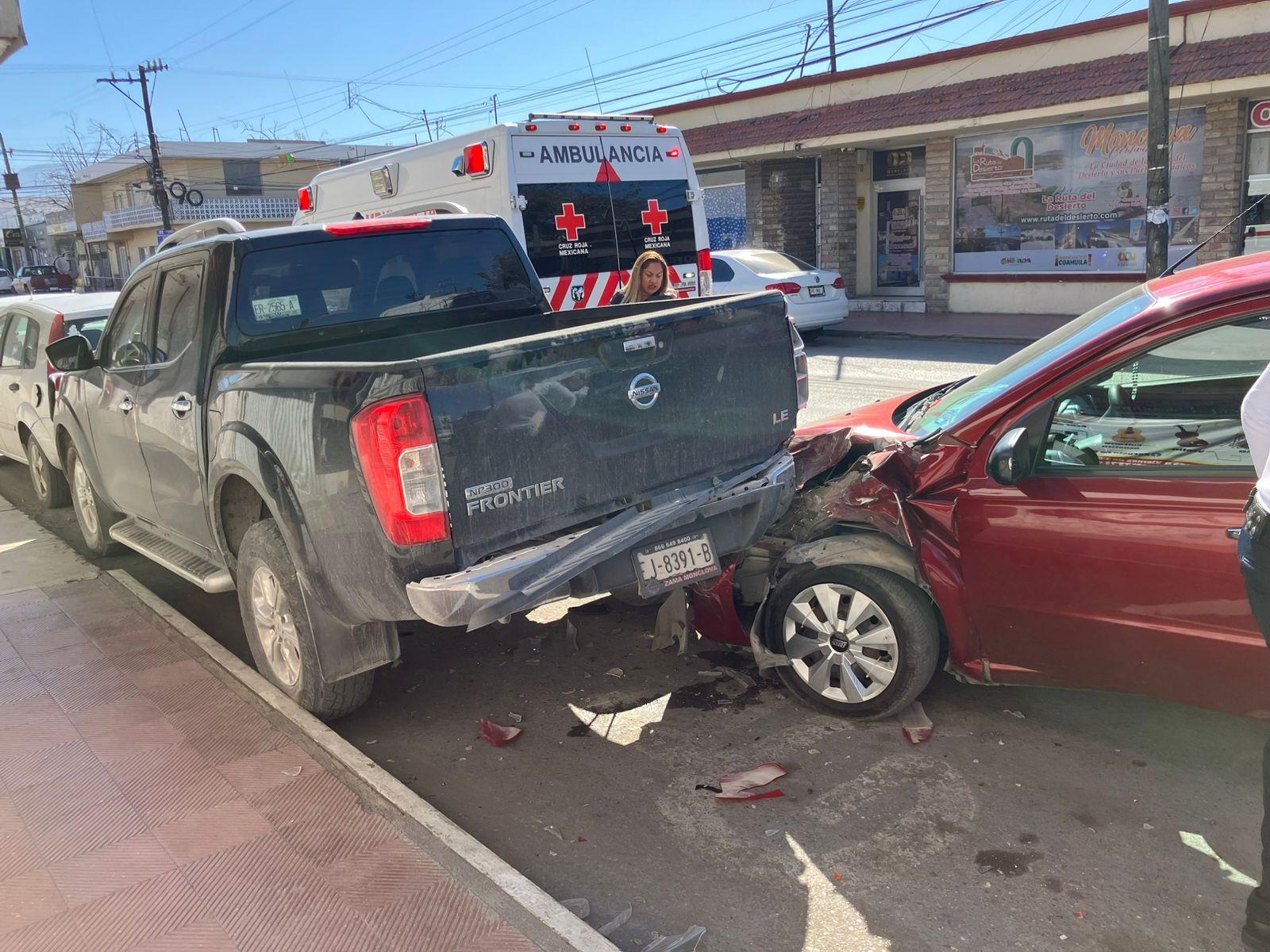 Ocasiona accidente una adulta mayor