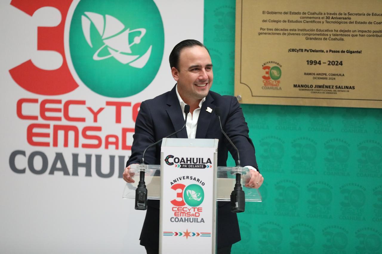 CELEBRA GOBERNADOR 30 AÑOS DEL CECYTE COAHUILA