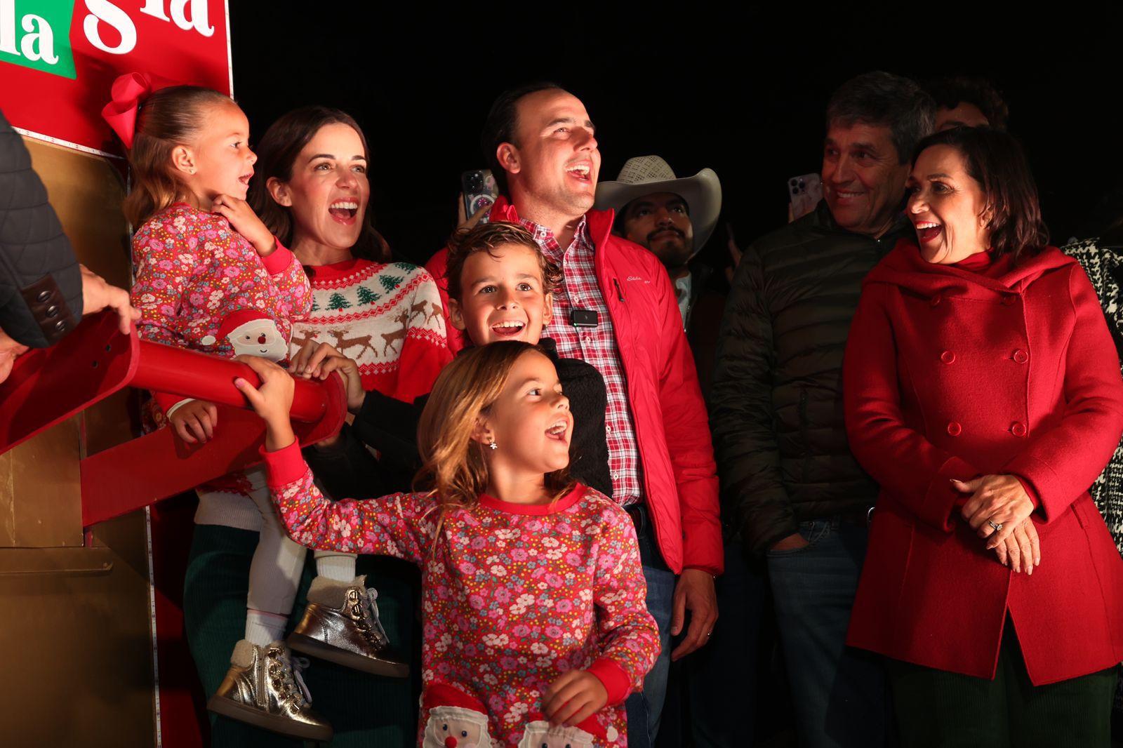 ENCIENDEN MANOLO Y PAOLA “VILLAMAGIA COAHUILA 2024”