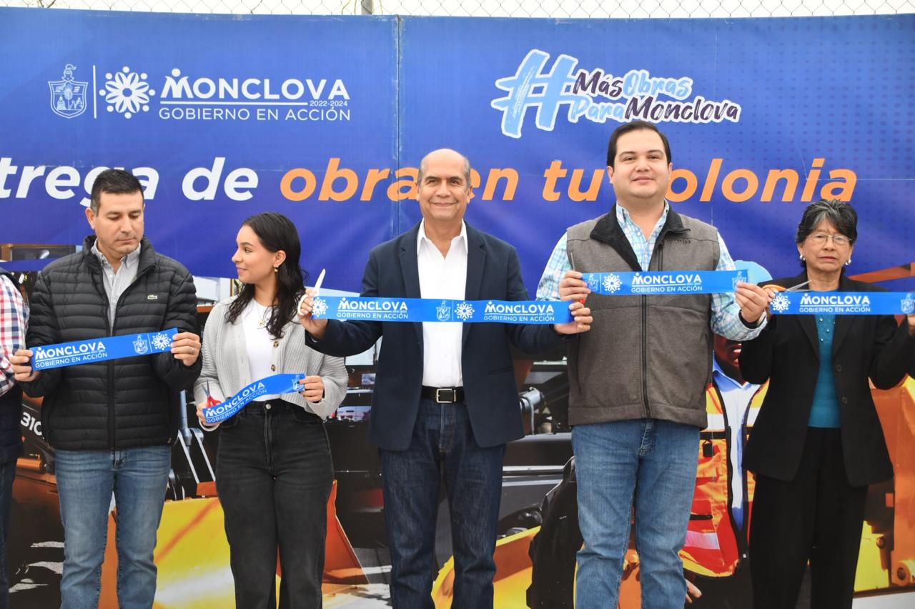 Continúa Dávila entregando obras