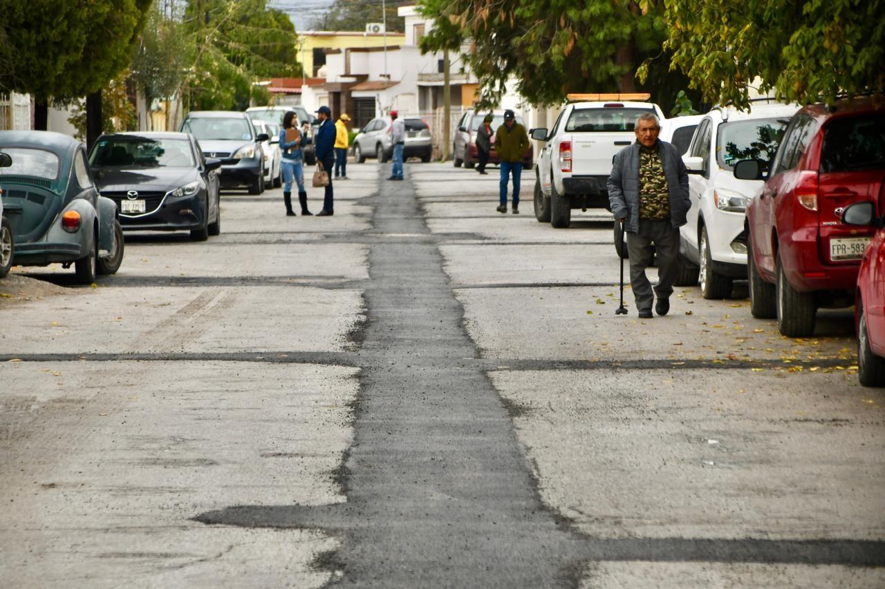 Entrega Dávila obra en Colonia El Pueblo