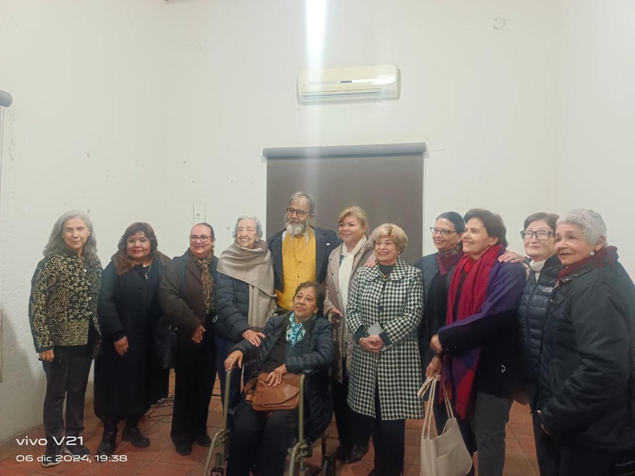 Presentan en SB obra ‘Cómo dejar de fumar’