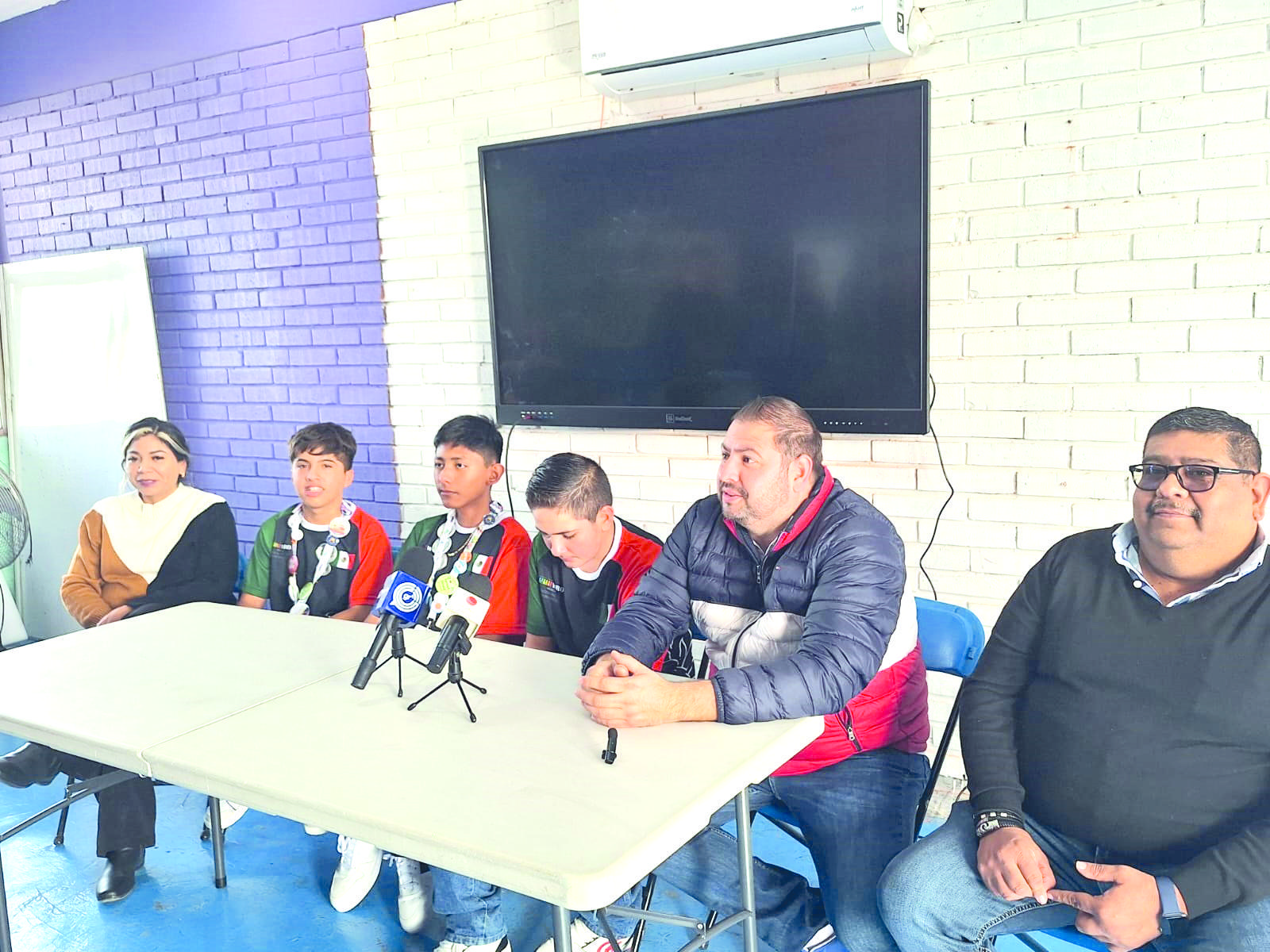 Conquistan podio en Turquía tres estudiantes de Monclova