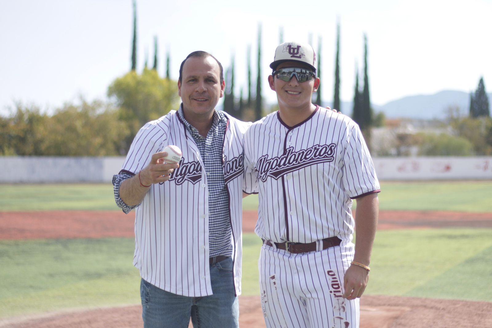 Estremece Parras con final de liga de Béisbol