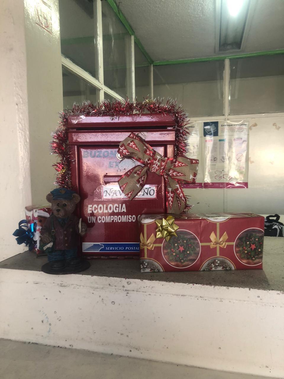 Niños de Monclova le mandan cartas a Santa