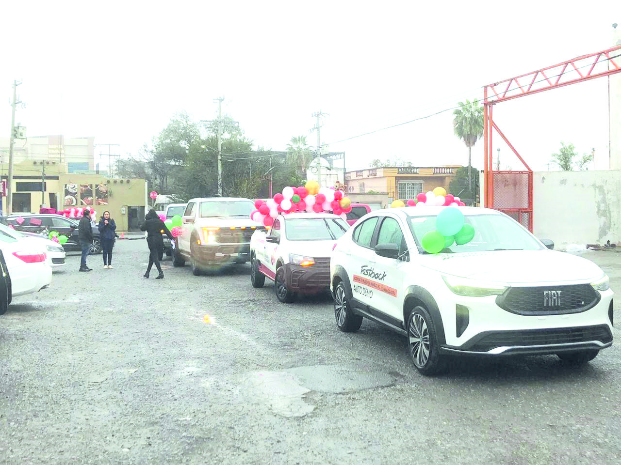 Presenta CANACO auto que rifará en el Sorteo