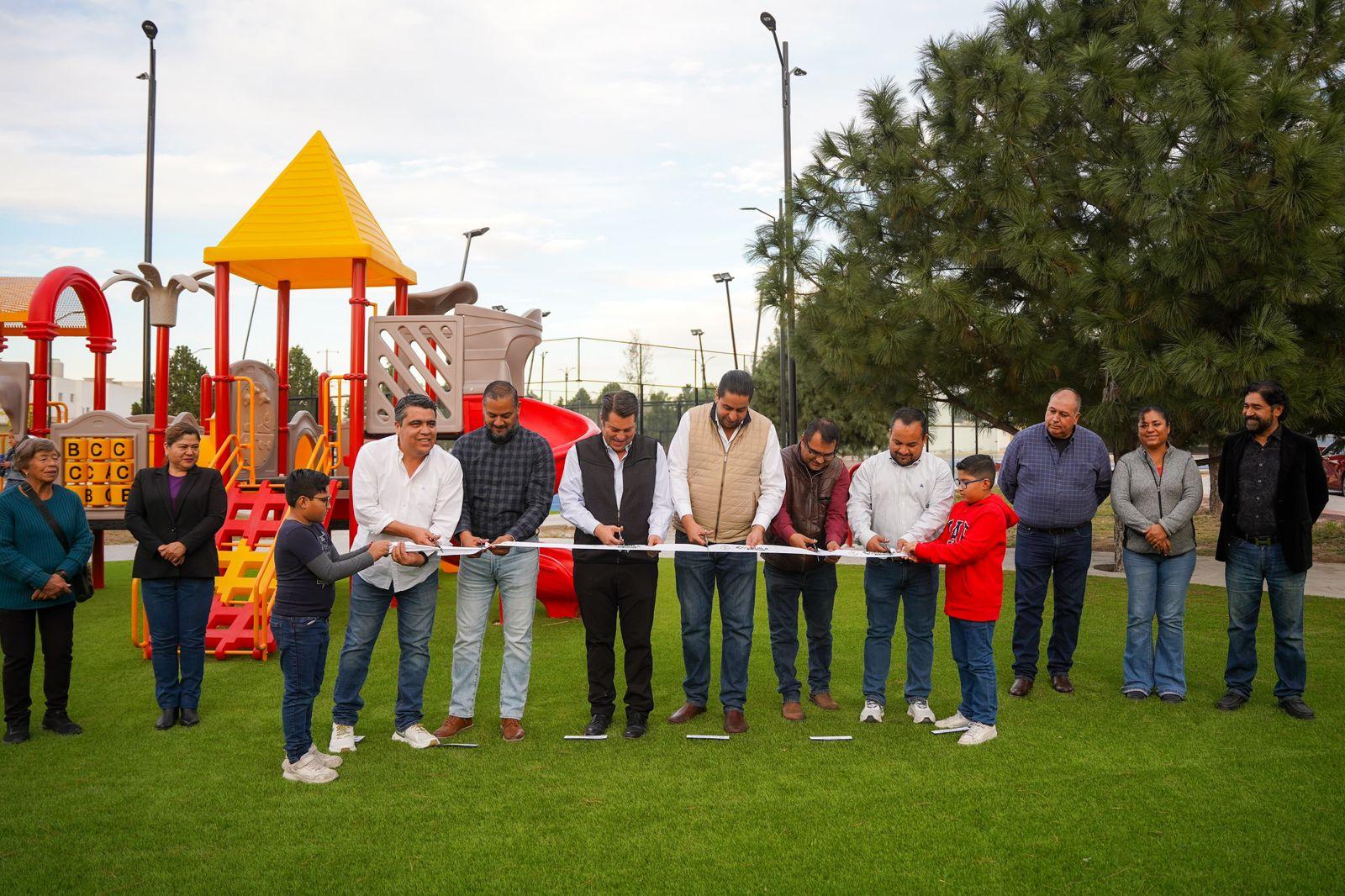 ENTREGA CHEMA MORALES MEGA PLAZA EN EL SECTOR ORIENTE
