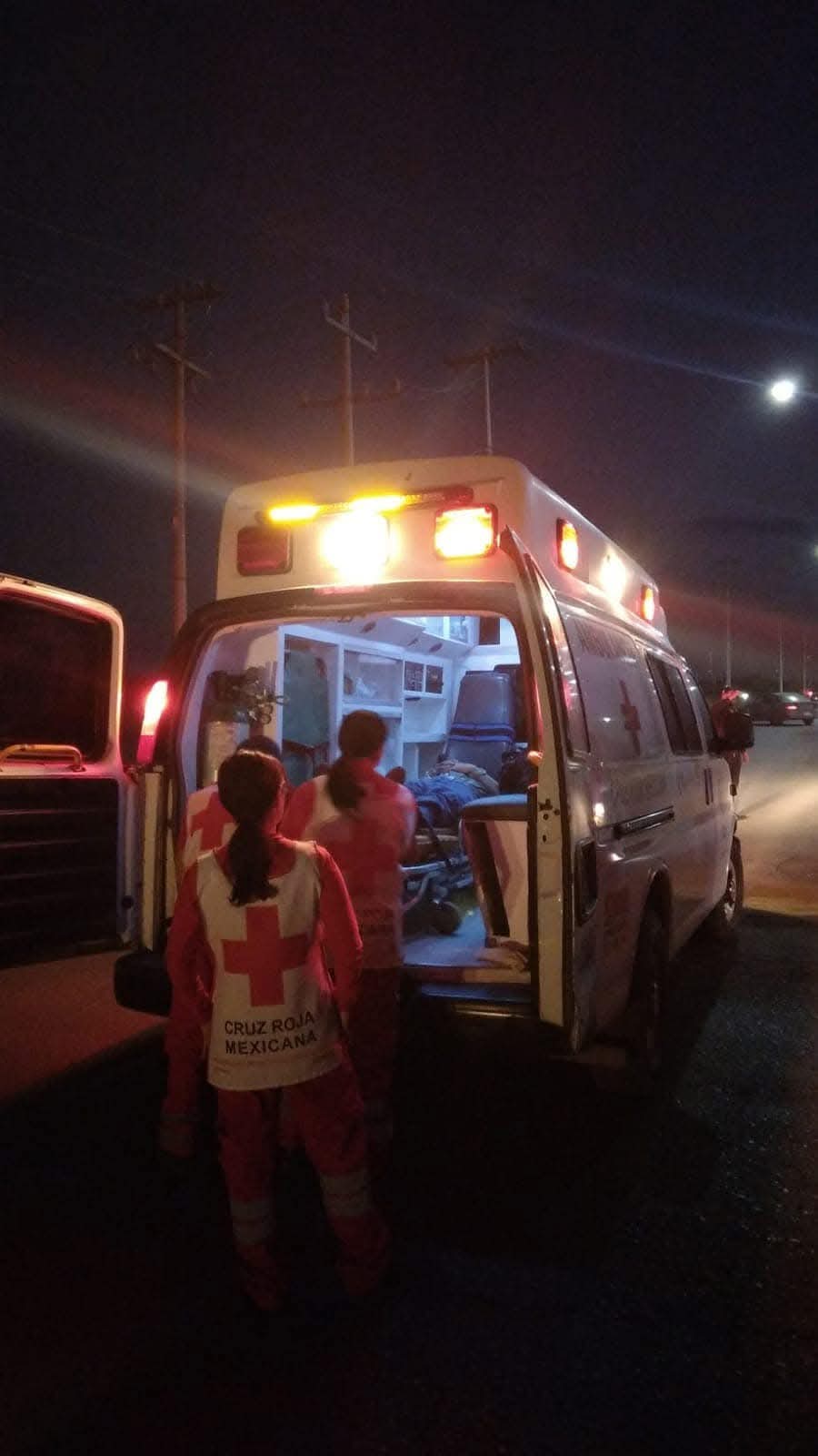 Deja accidente un lesionado y cuantiosos daños materiales