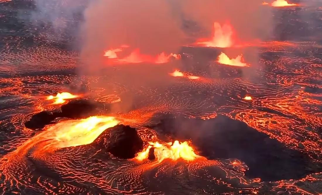 Volcán Kilauea hace erupción; reportan fuentes de lava de hasta 80 metros