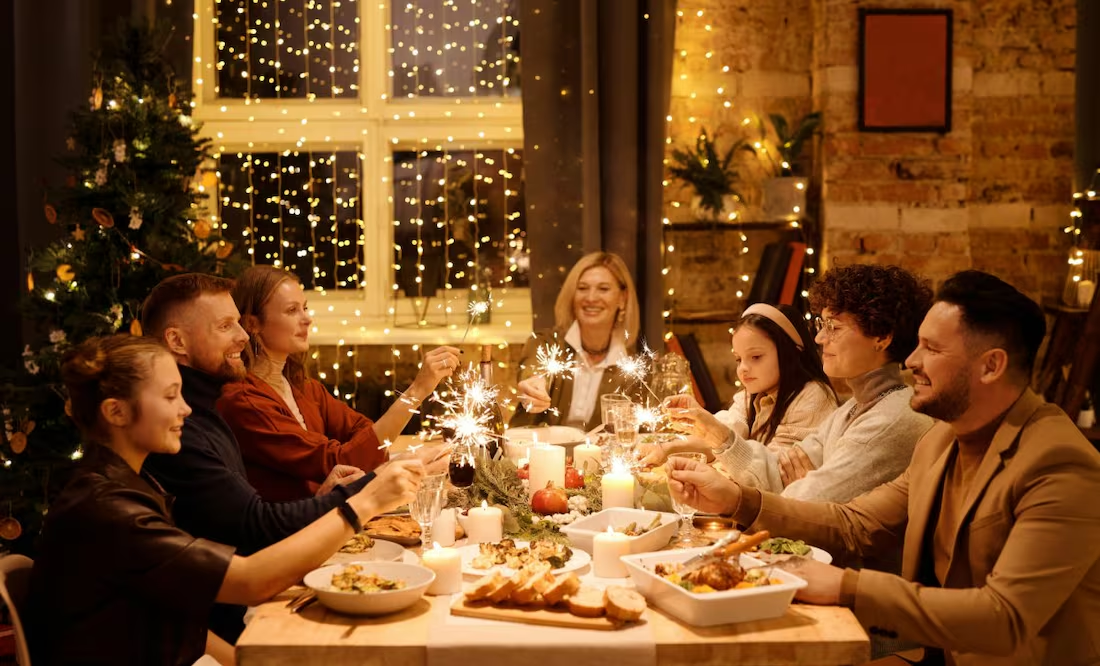 Playlists de Spotify para ambientar tu cena navideña