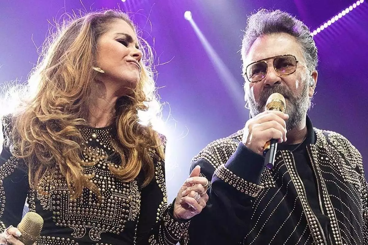 Lucero responde si Mijares le dedicó su nuevo álbum y su hija confiesa estar «harta» del tema