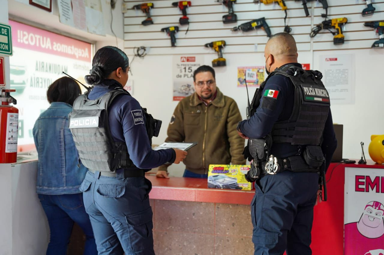 AUMENTA PRESENCIA POLICIAL EN BANCOS Y PLAZAS COMERCIALES DE RAMOS ARIZPE