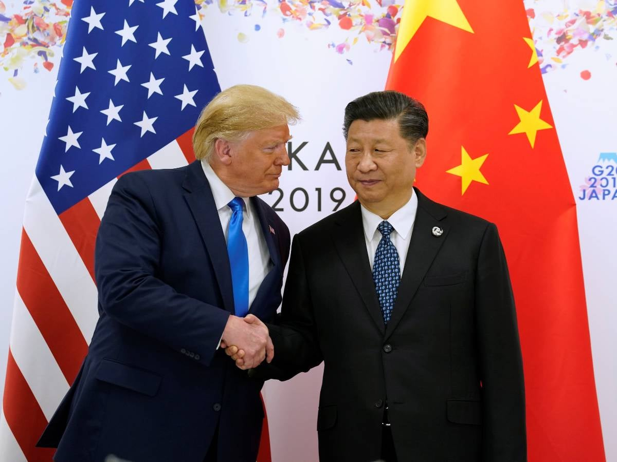 Trump invita a presidente chino Xi Jinping a su toma de posesión