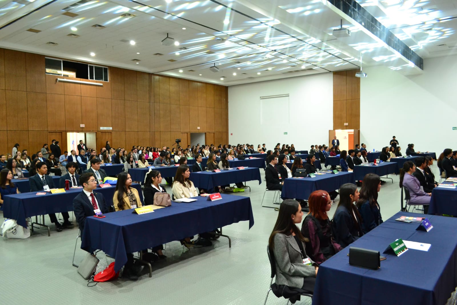 Coahuila MUN: Más de 200 Jóvenes se convierten en Líderes del Futuro.
