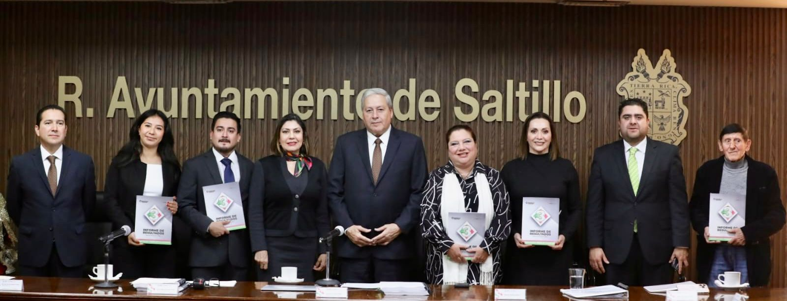 Entrega Chema Fraustro 3er Informe al Cabildo