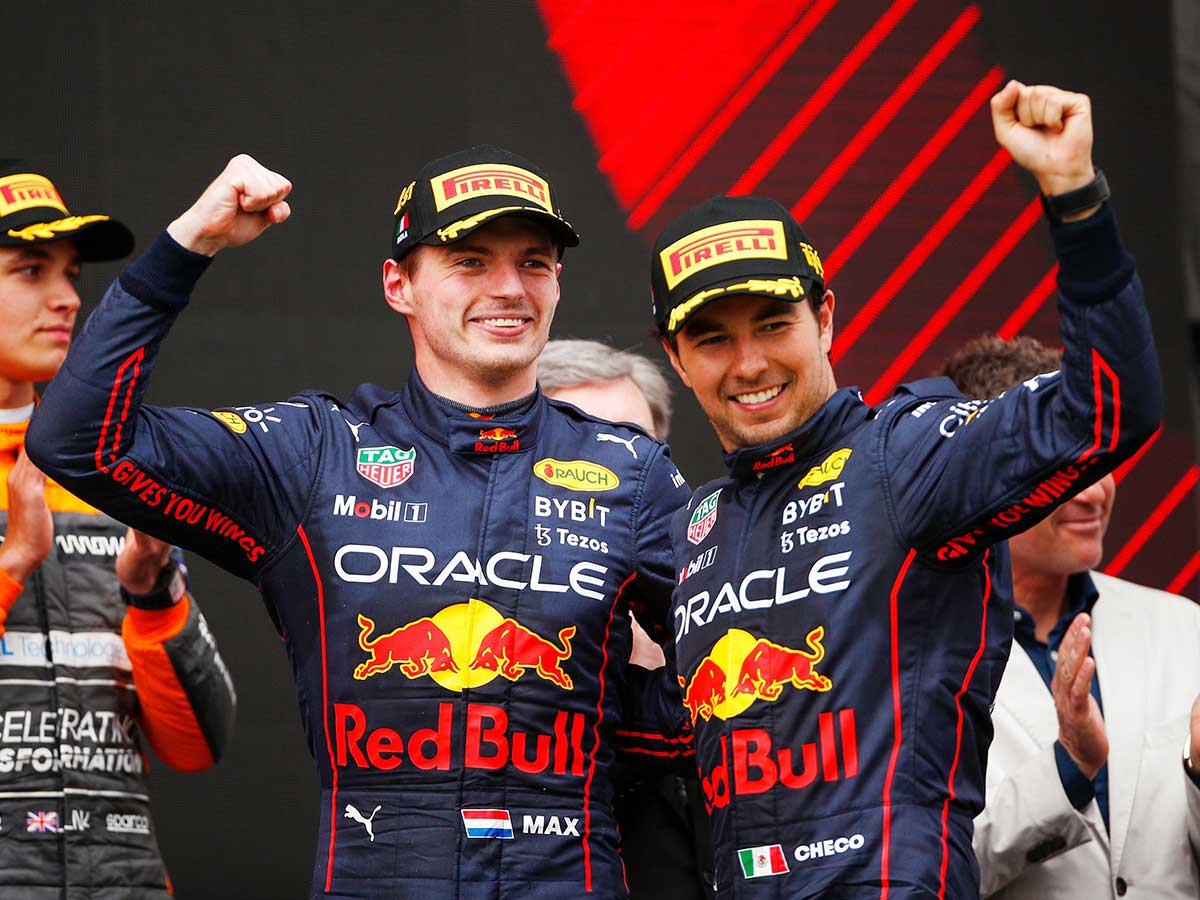 Max Verstappen sale a defender al piloto ‘Checo’ y culpa a Red Bull