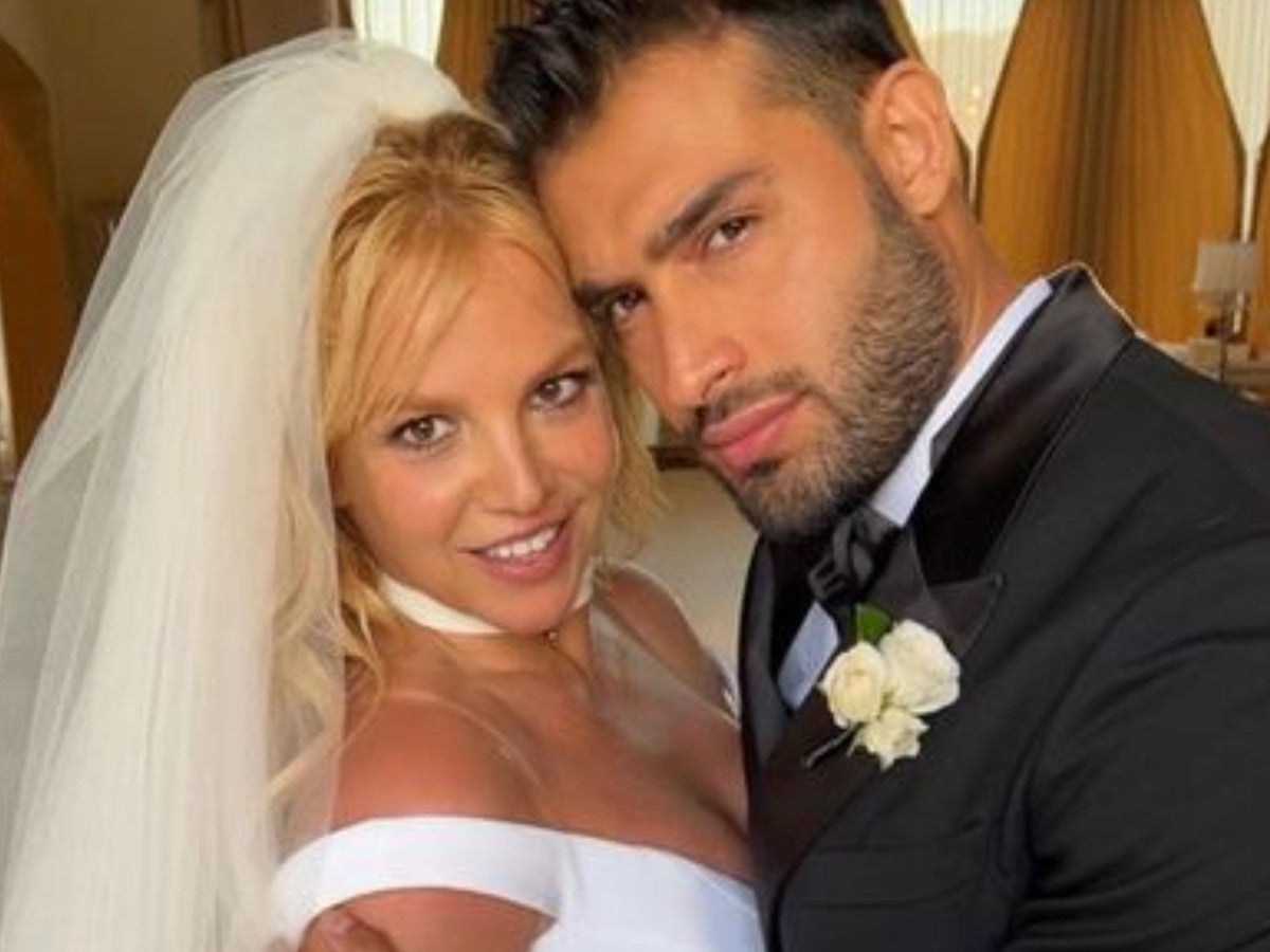Britney Spears se divorcia oficialmente de Sam Asghari