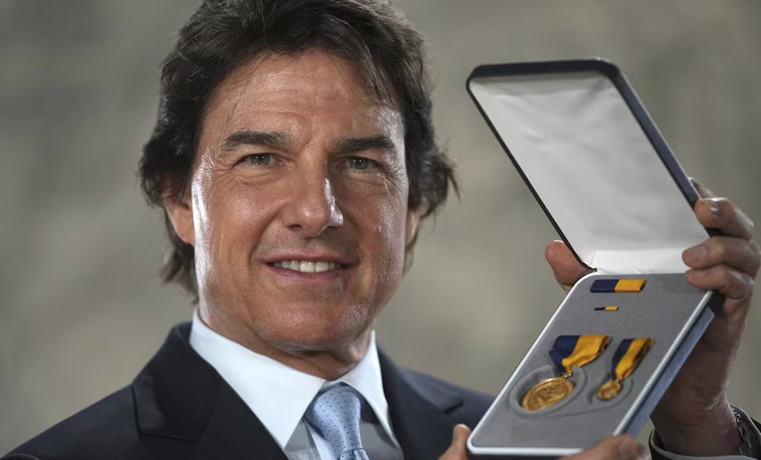 Tom Cruise es reconocido por la Marina de Estados Unidos con su máximo honor por su impacto en el cine