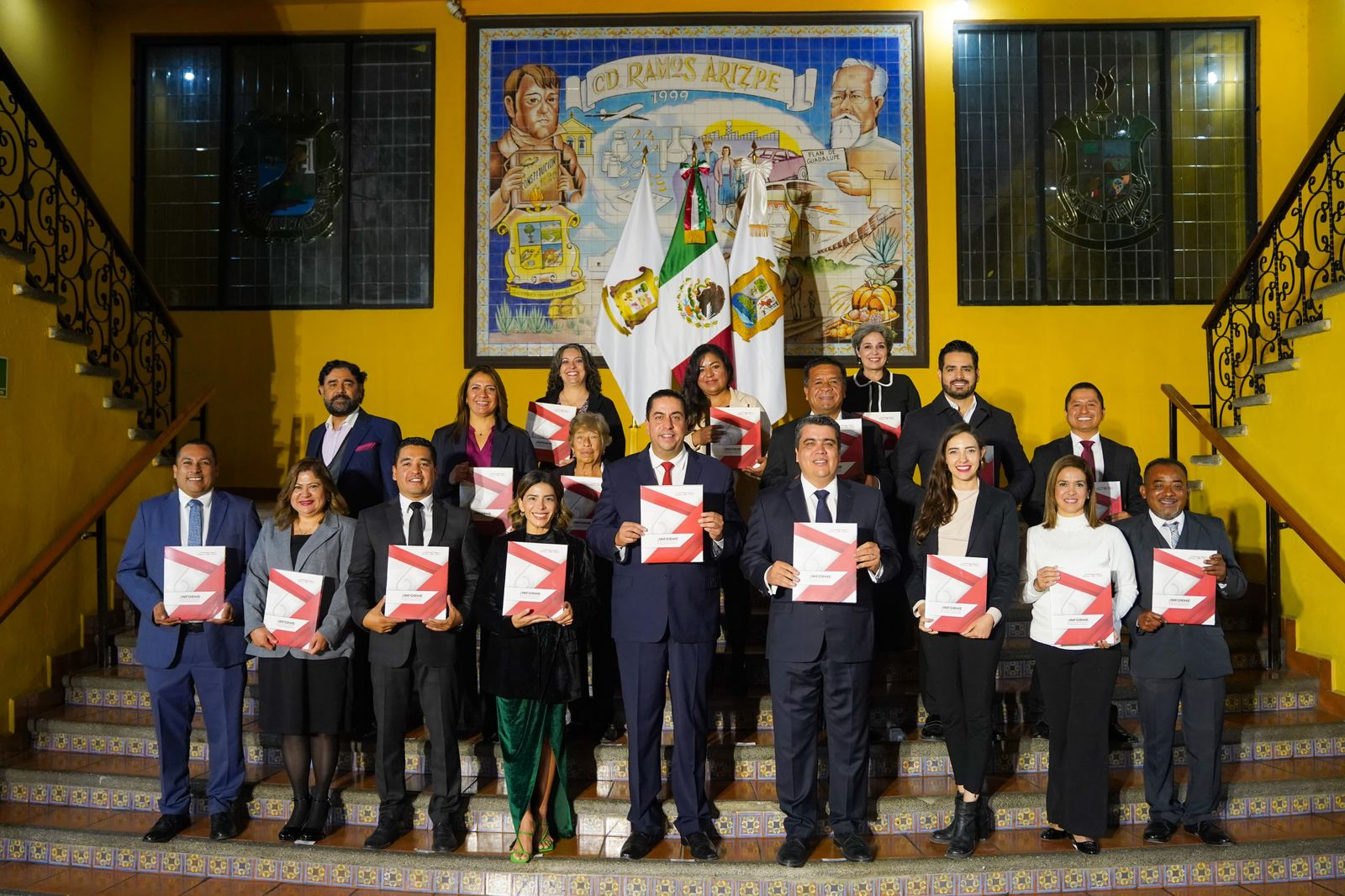 CHEMA MORALES ENTREGA TERCER INFORME DE RESULTADOS AL CABILDO DE RAMOS ARIZPE