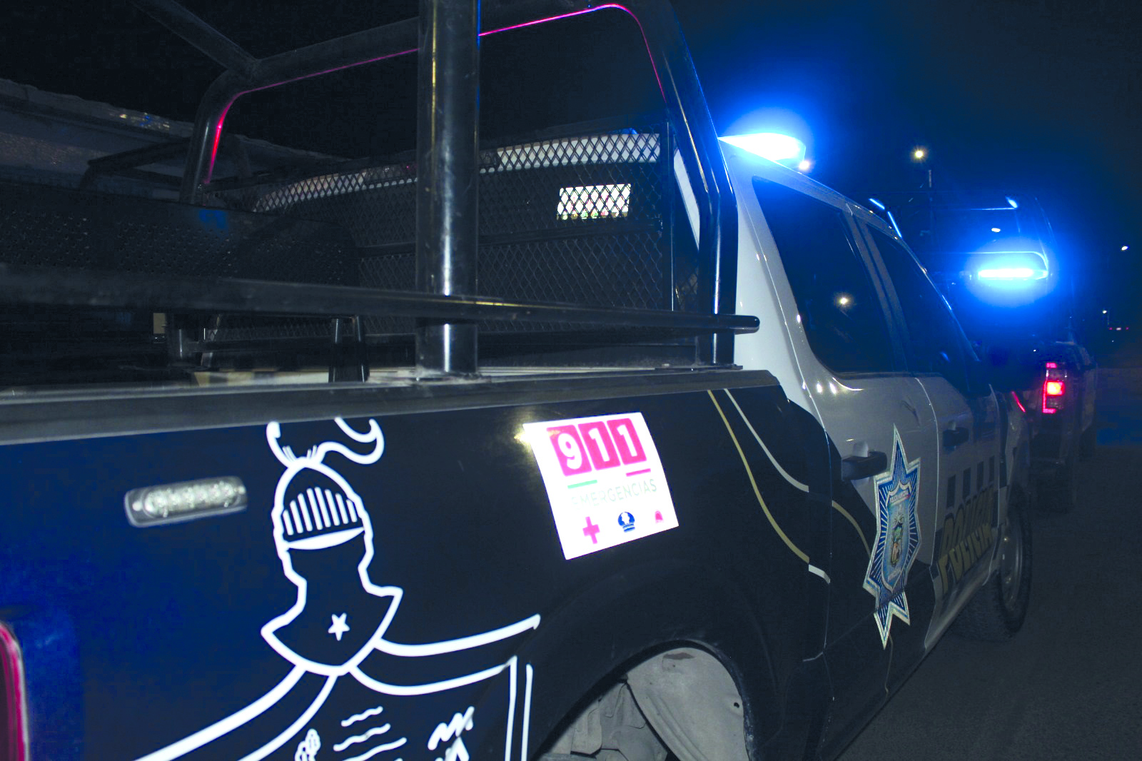 Reportan plataforma de tráiler abandonada