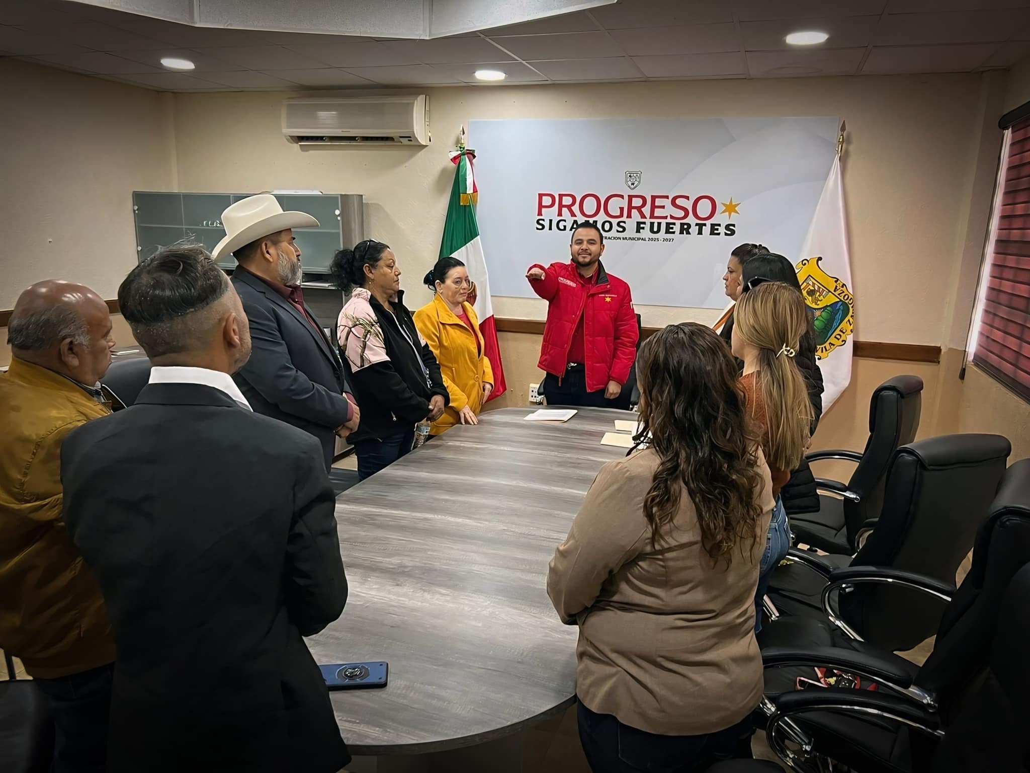 Arranca gobierno de Federico Quintanilla