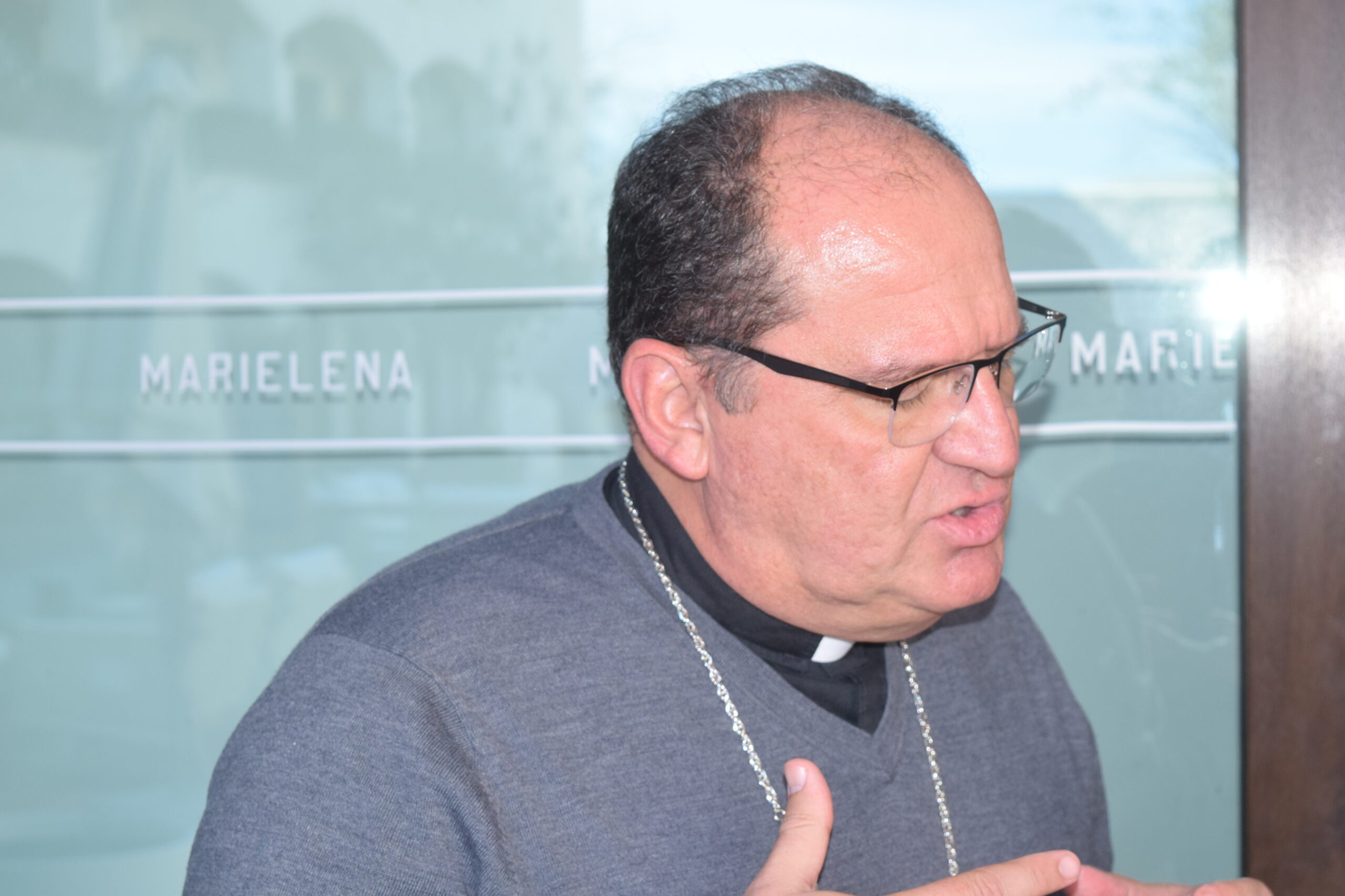 Migrantes deben tratarse con humanidad: Iglesia