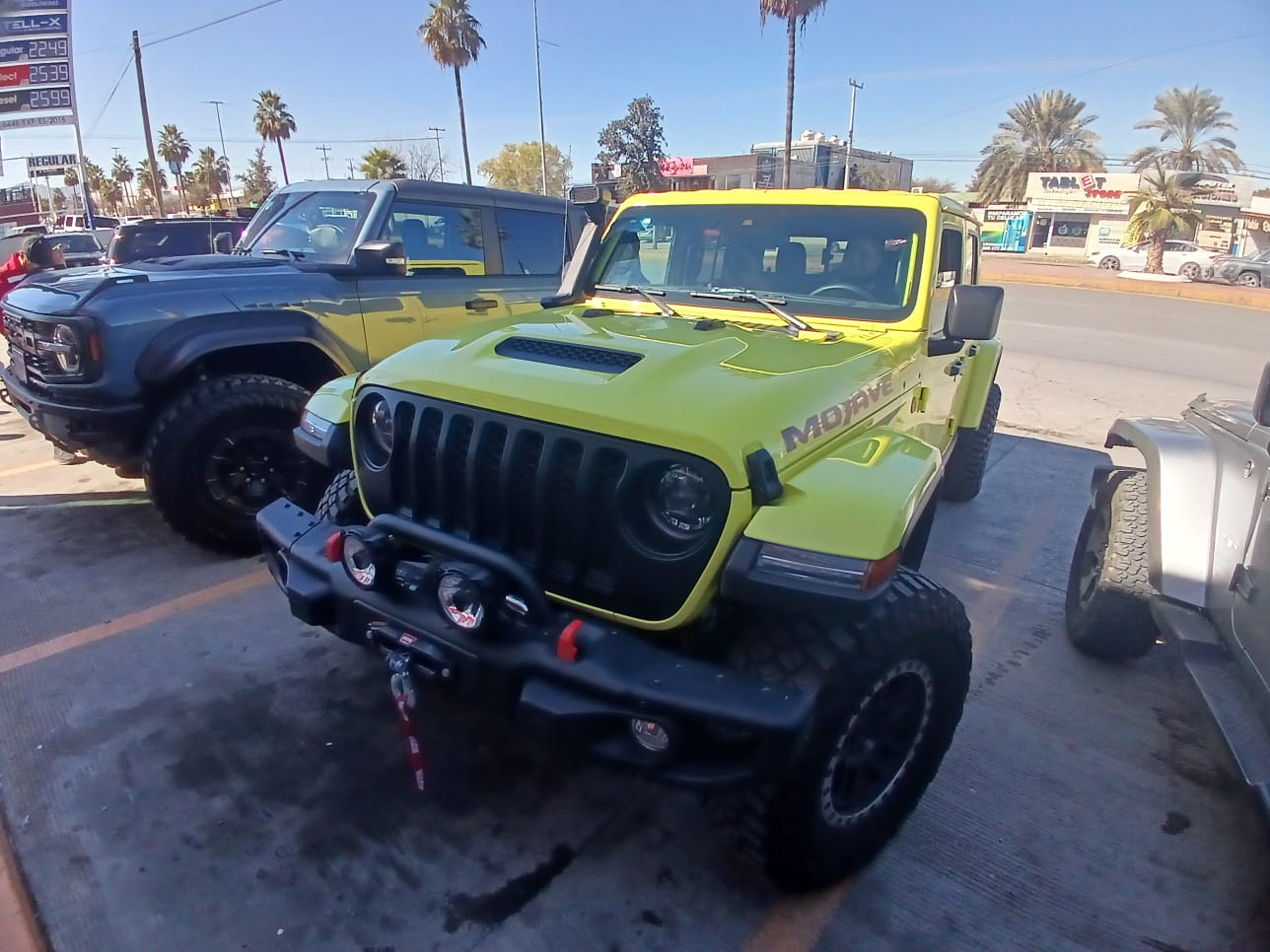 Arriba a Monclova ‘Jeepeando con René’