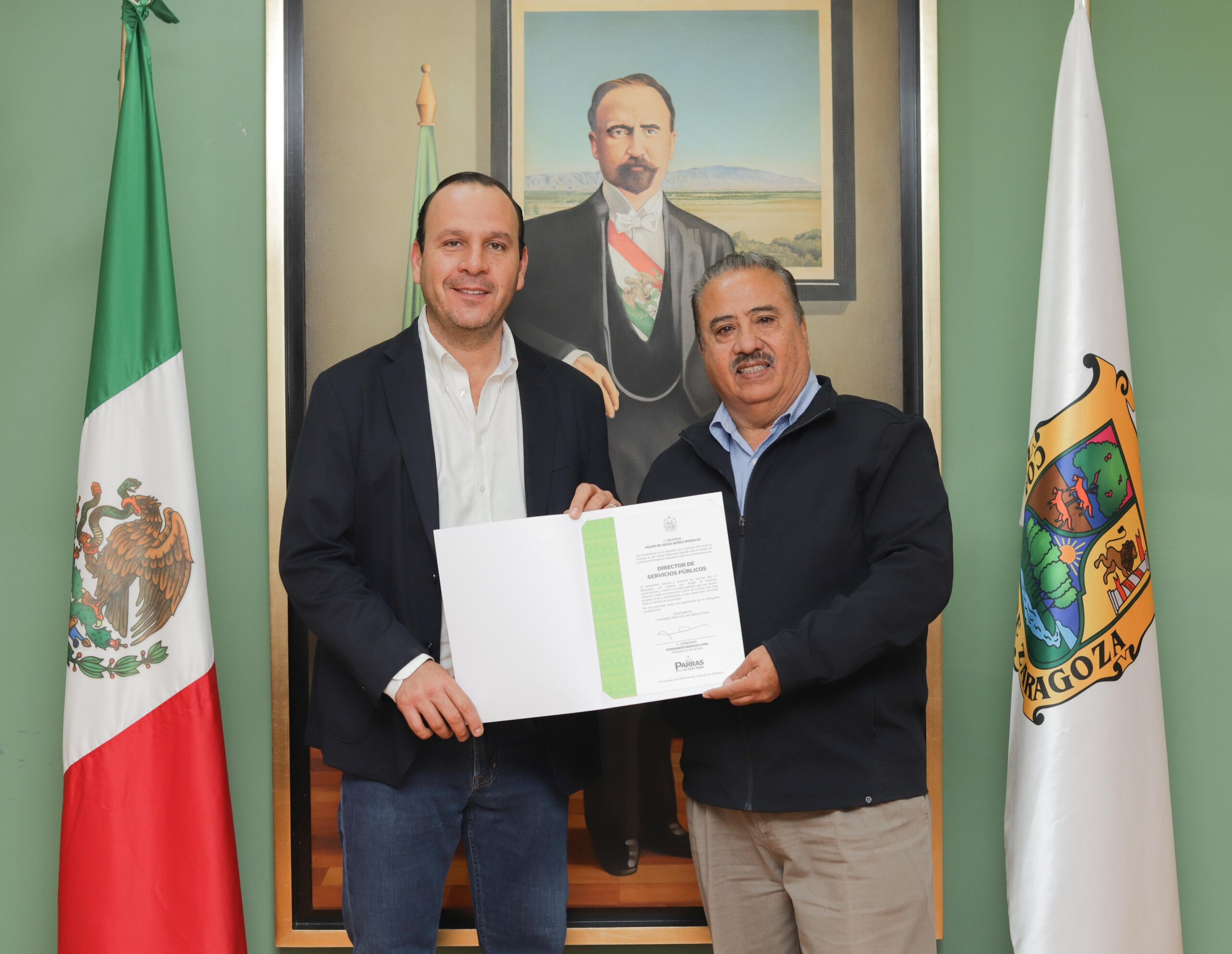 Presenta Fernando a su gabinete municipal