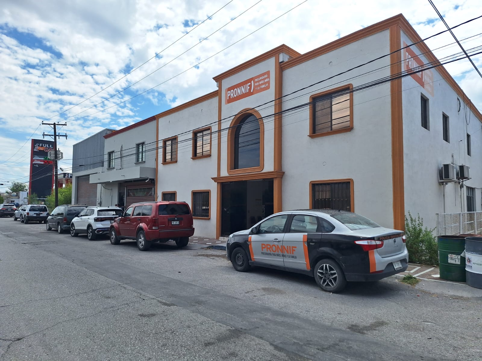 Descartan maltrato en niño que escapó