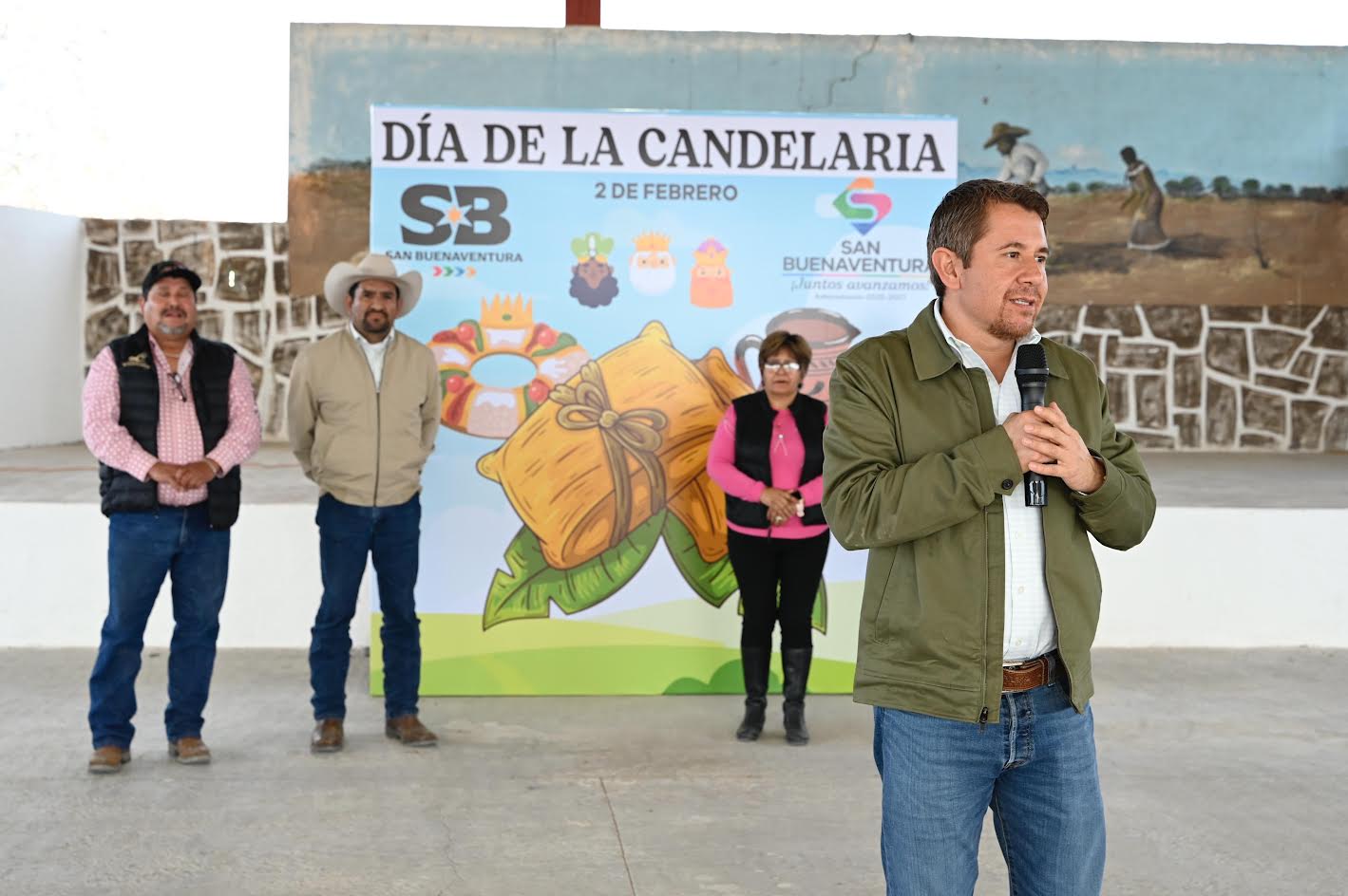 Celebra Hugo Lozano la Candelaria en ejidos