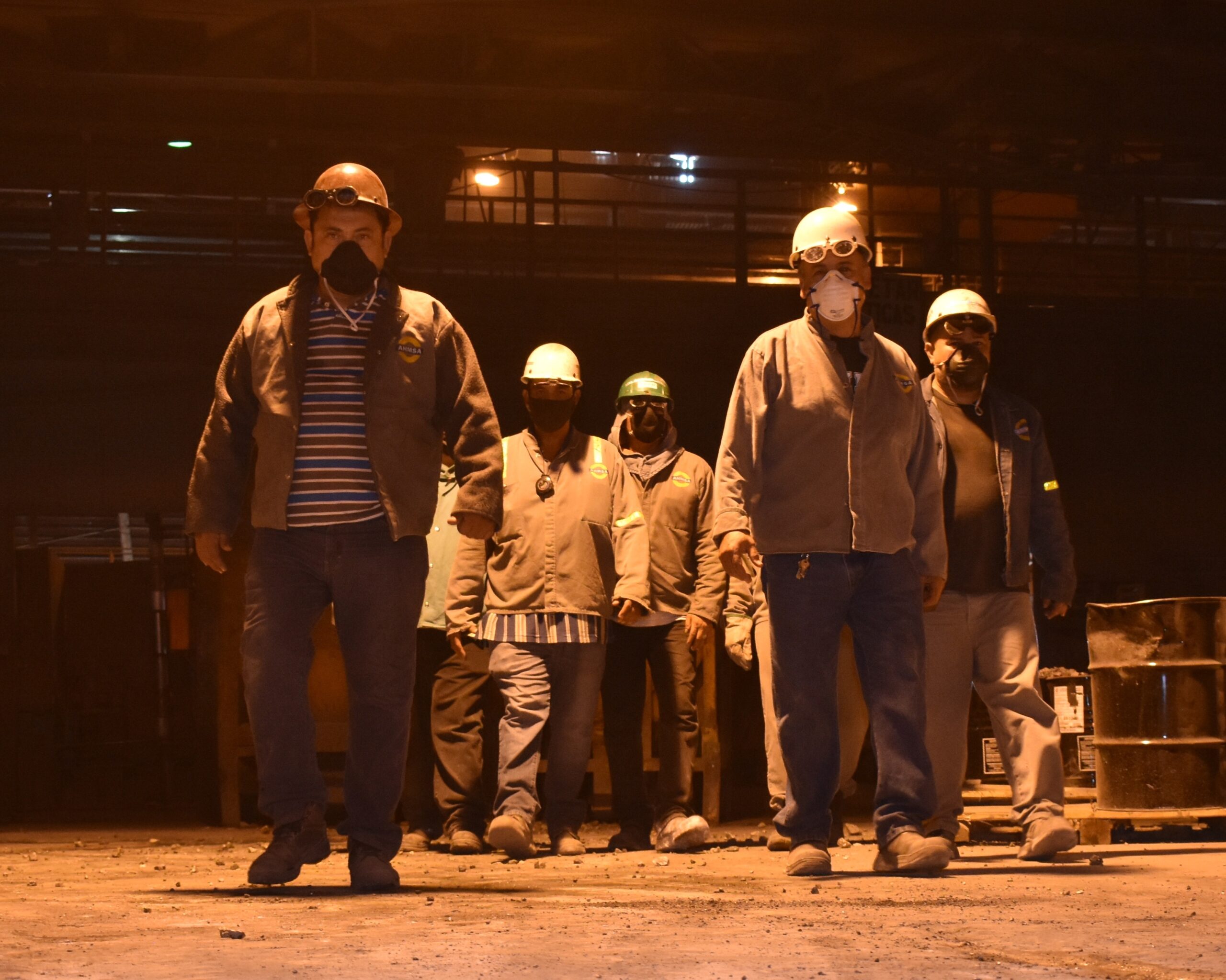Temen deportación ex trabajadores de AHMSA