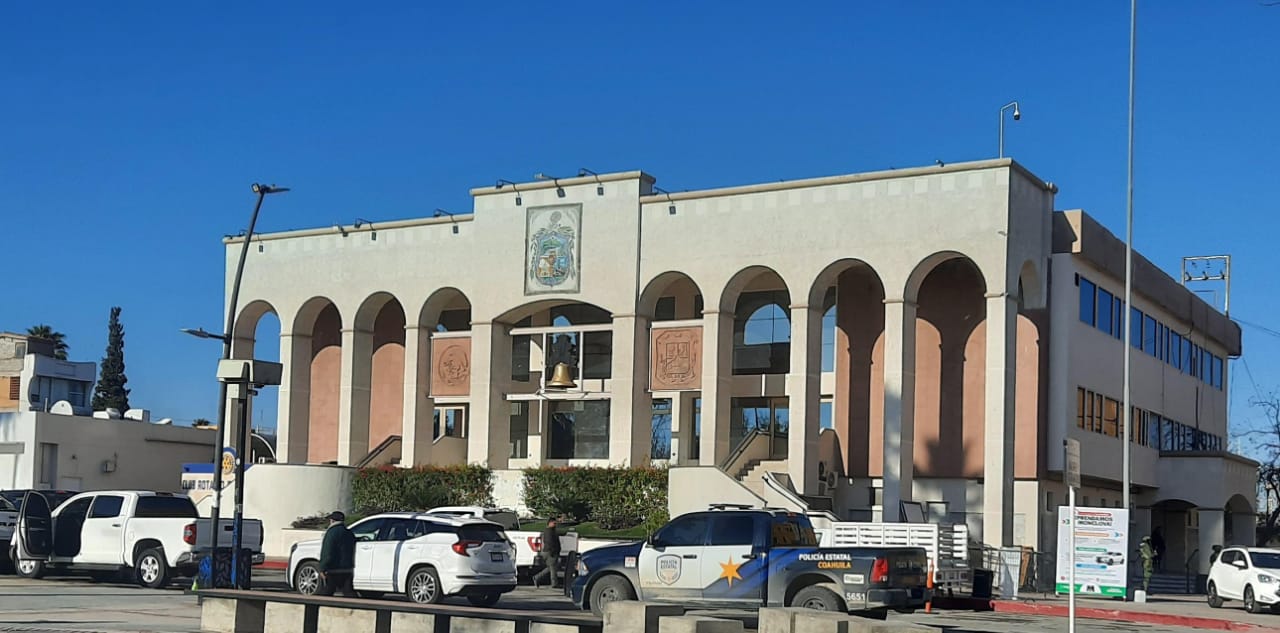 Despiden a 200 empleados de la pasada administración