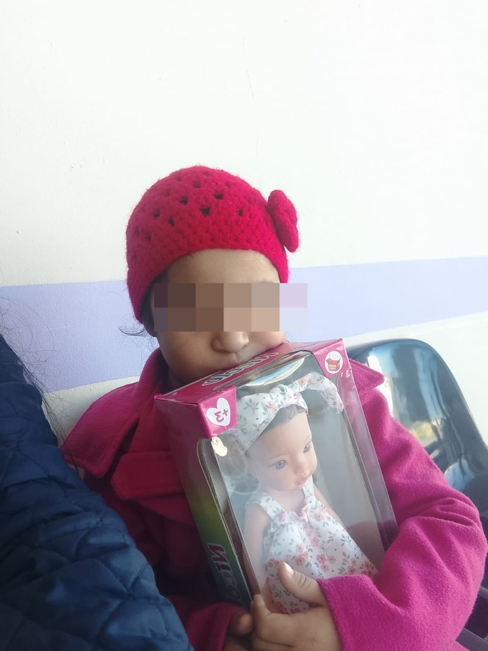 Cede PRONNIF resguardo de Nataly a su cuidadora
