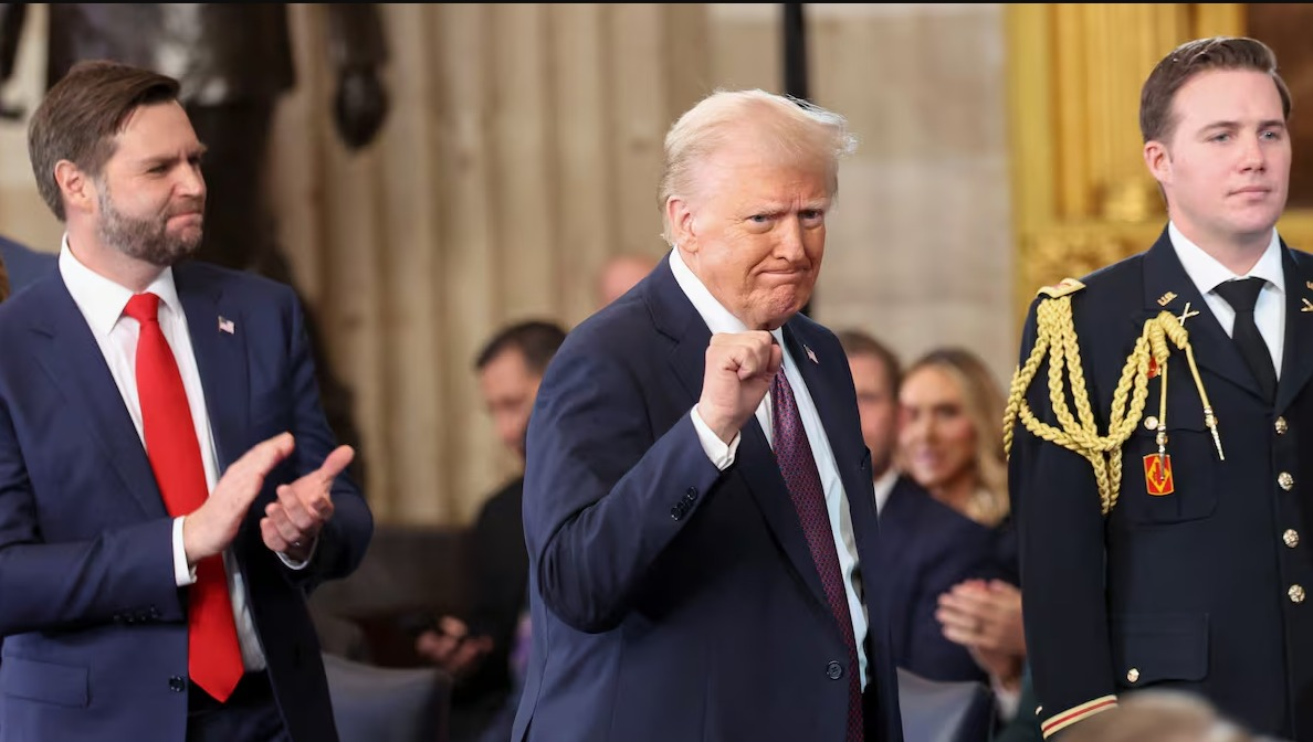 ARANCELES DEL 25% A MÉXICO Y CANADÁ