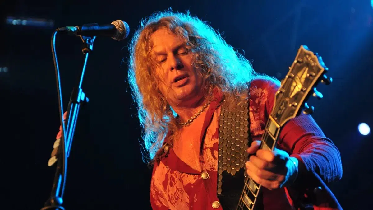 Muere a los 65 años John Sykes, guitarrista del grupo Whitesnake