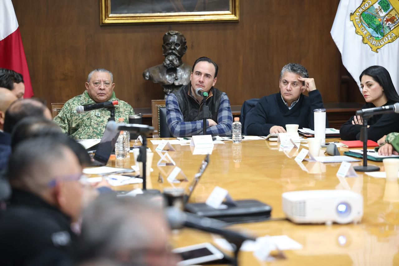 ATENCIÓN A REPATRIADOS Y BLINDAJE DE NUESTRO ESTADO, TEMAS DE LA REUNIÓN DE SEGURIDAD: MANOLO