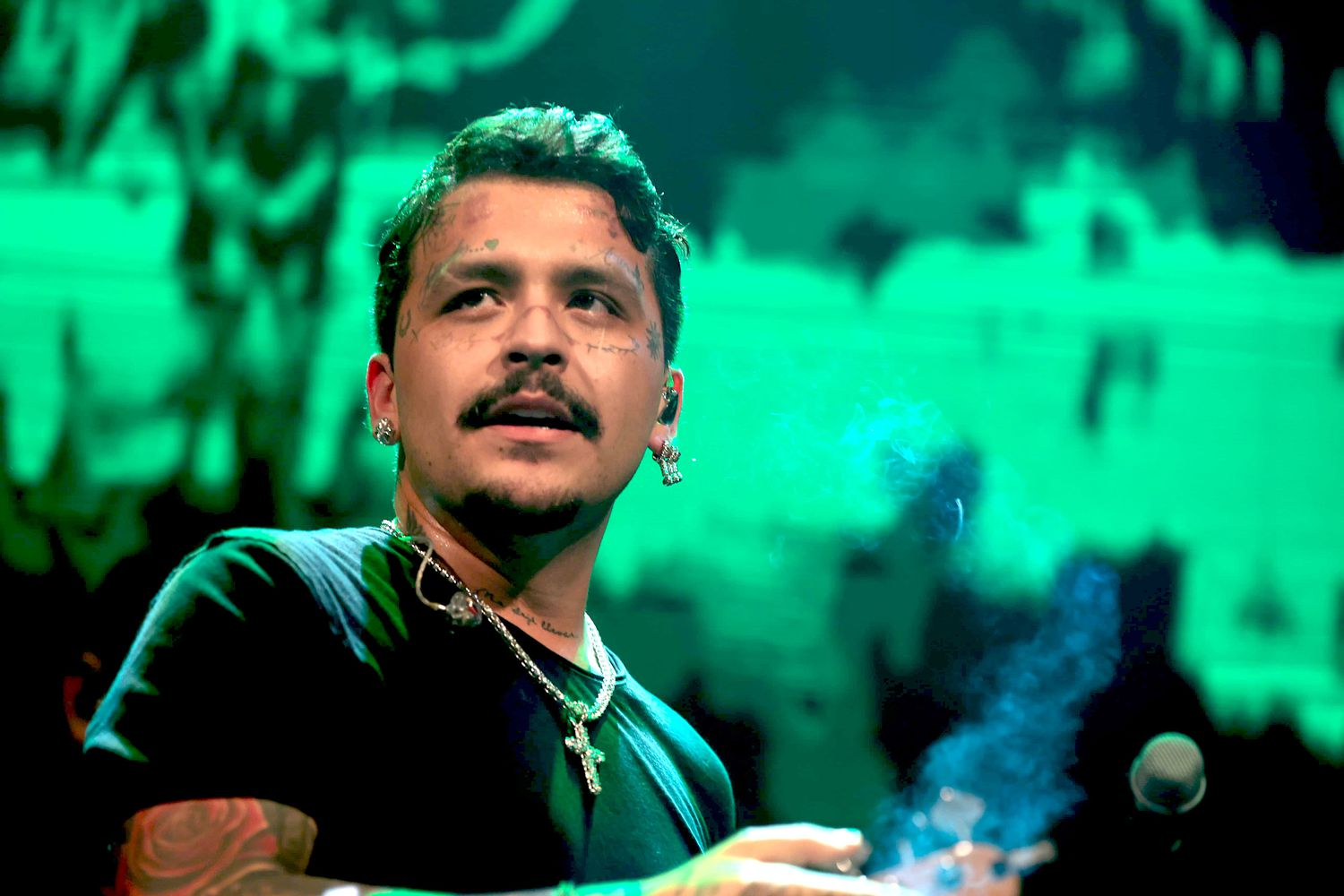 Christian Nodal responde con música al lanzamiento de Cazzu: ¿coincidencia o estrategia?