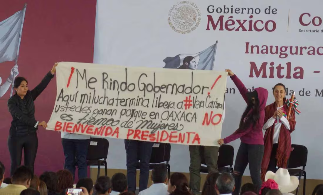 Saxofonista María Elena Ríos burla seguridad de Sheinbaum; señala al gobernador Salomón Jara por dejar libre a su agresor
