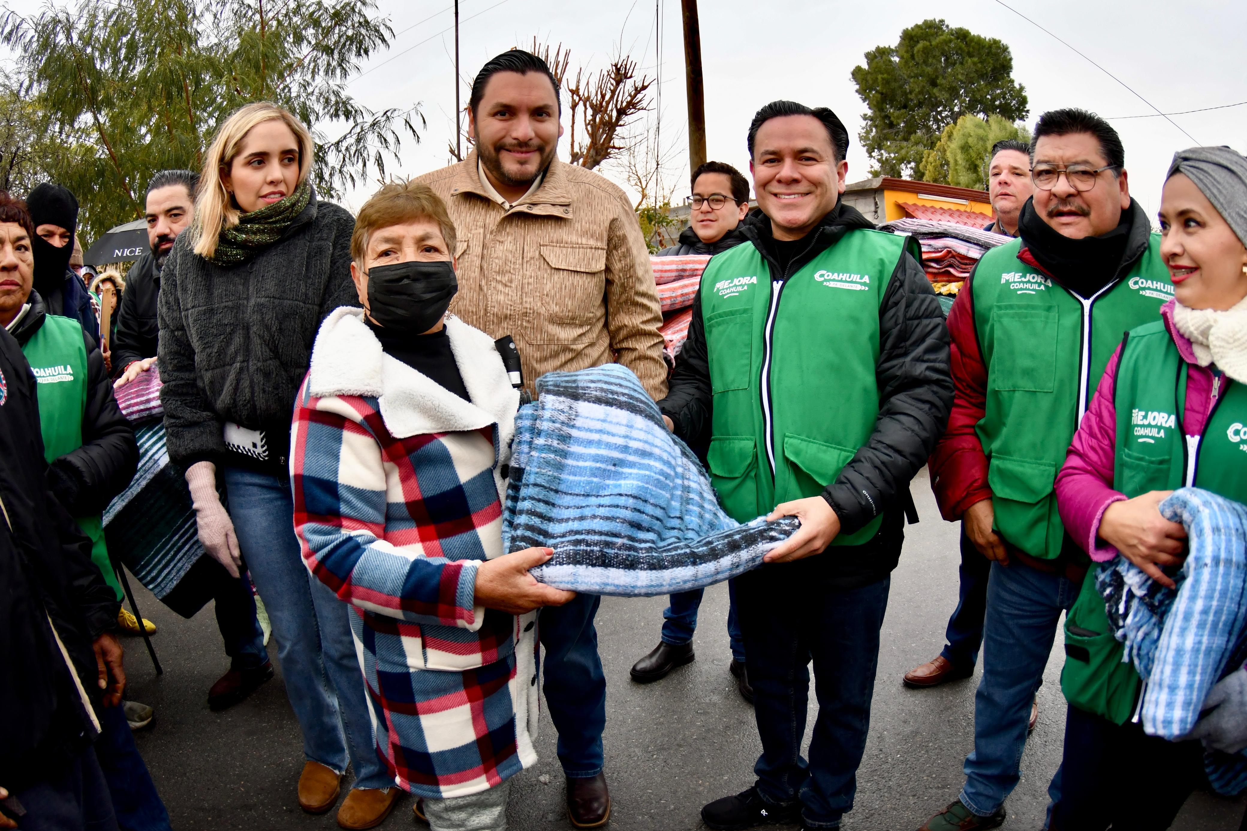 ABRIGA MEJORA COAHUILA A FAMILIAS DE MONCLOVA