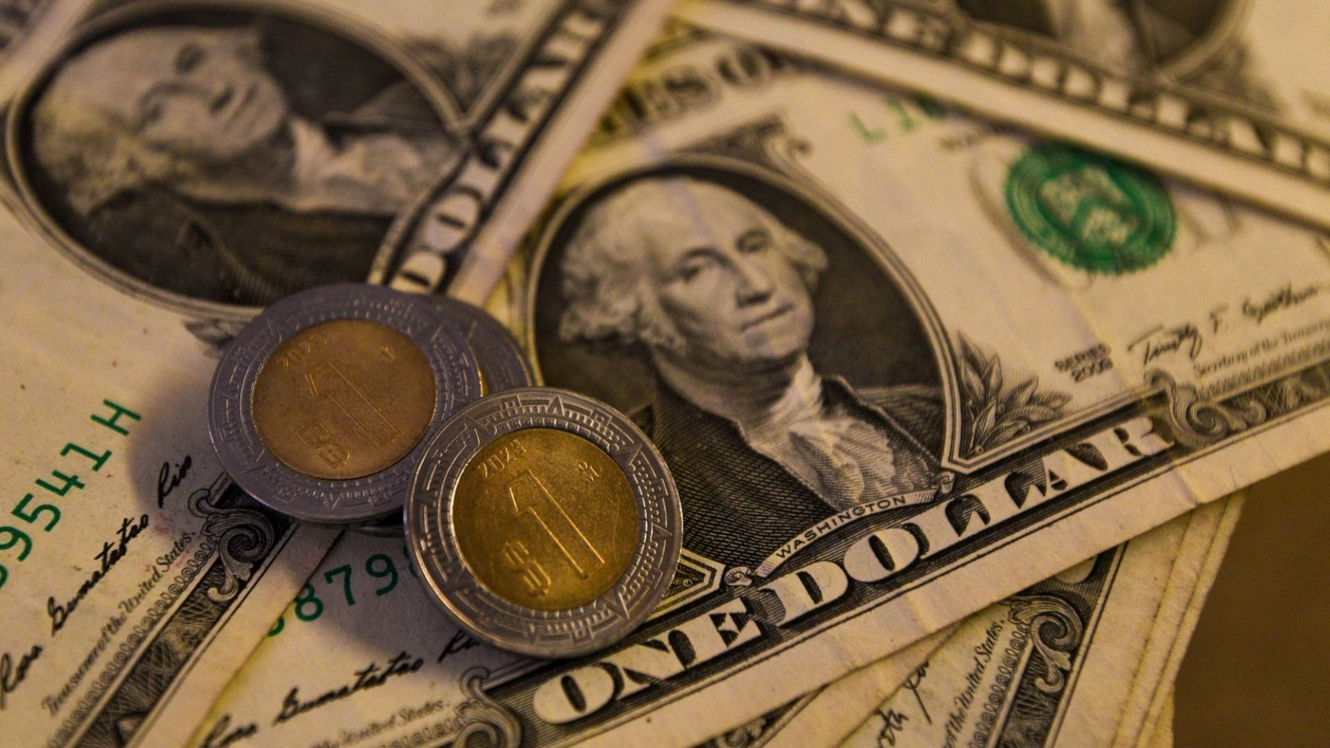 Precio del dólar hoy 13 de enero de 2025