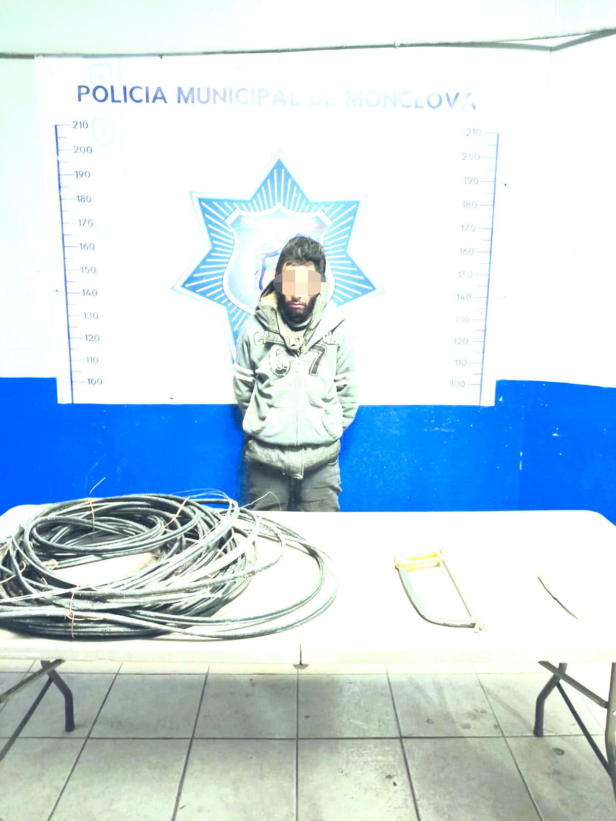 Detienen preventivos a ladrones de Telmex