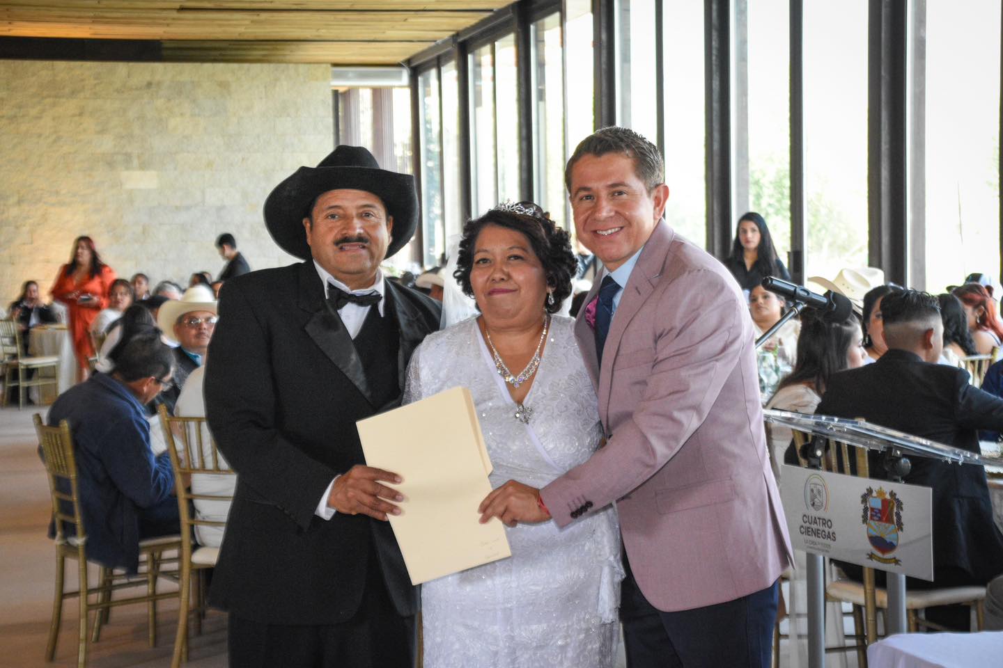 Amplia SB plazo para Bodas Comunitarias